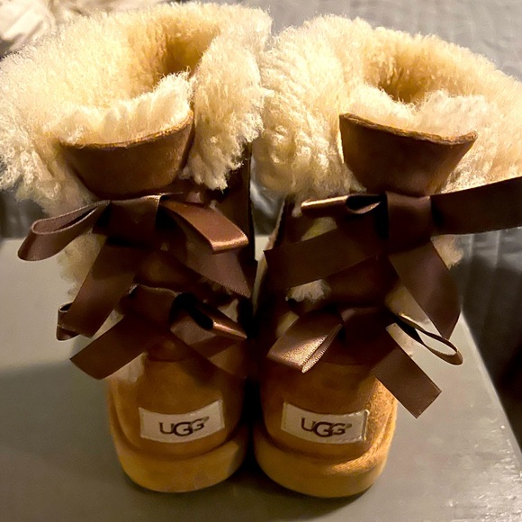 UGG Other - UGG Girls' Bailey Bow Boots
